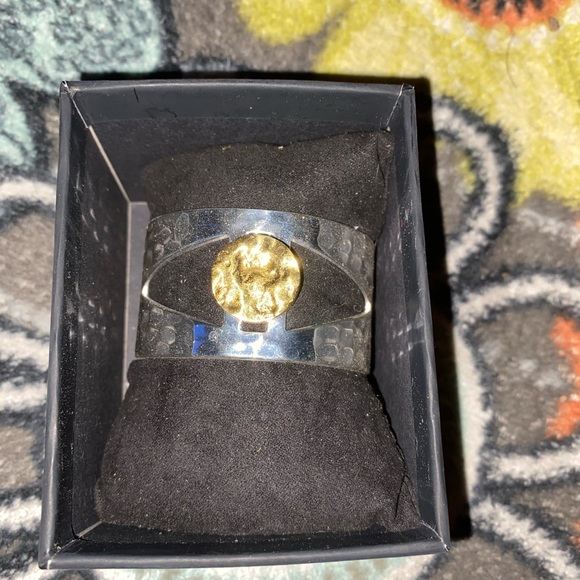 Rustic cuff - Picture 2 of 2